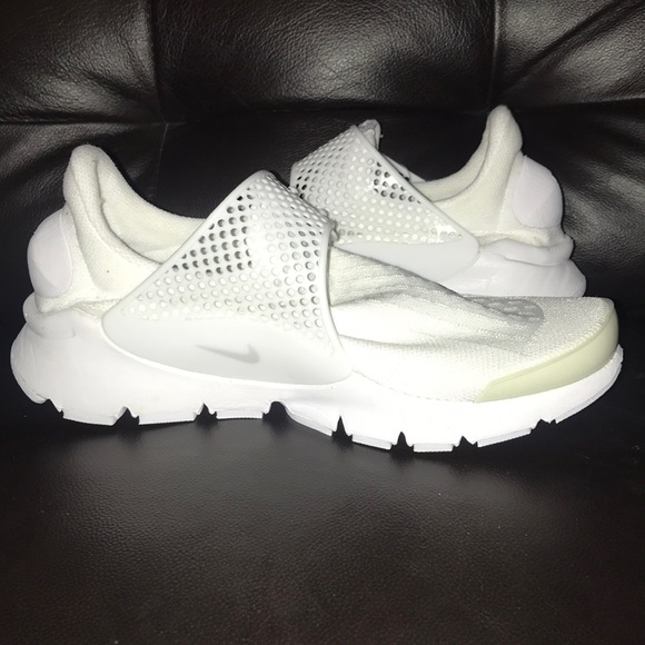 ❌SOLD❌ Nike Sock Dart Running Sneaker Sz 9 & 8 - Picture 5 of 7